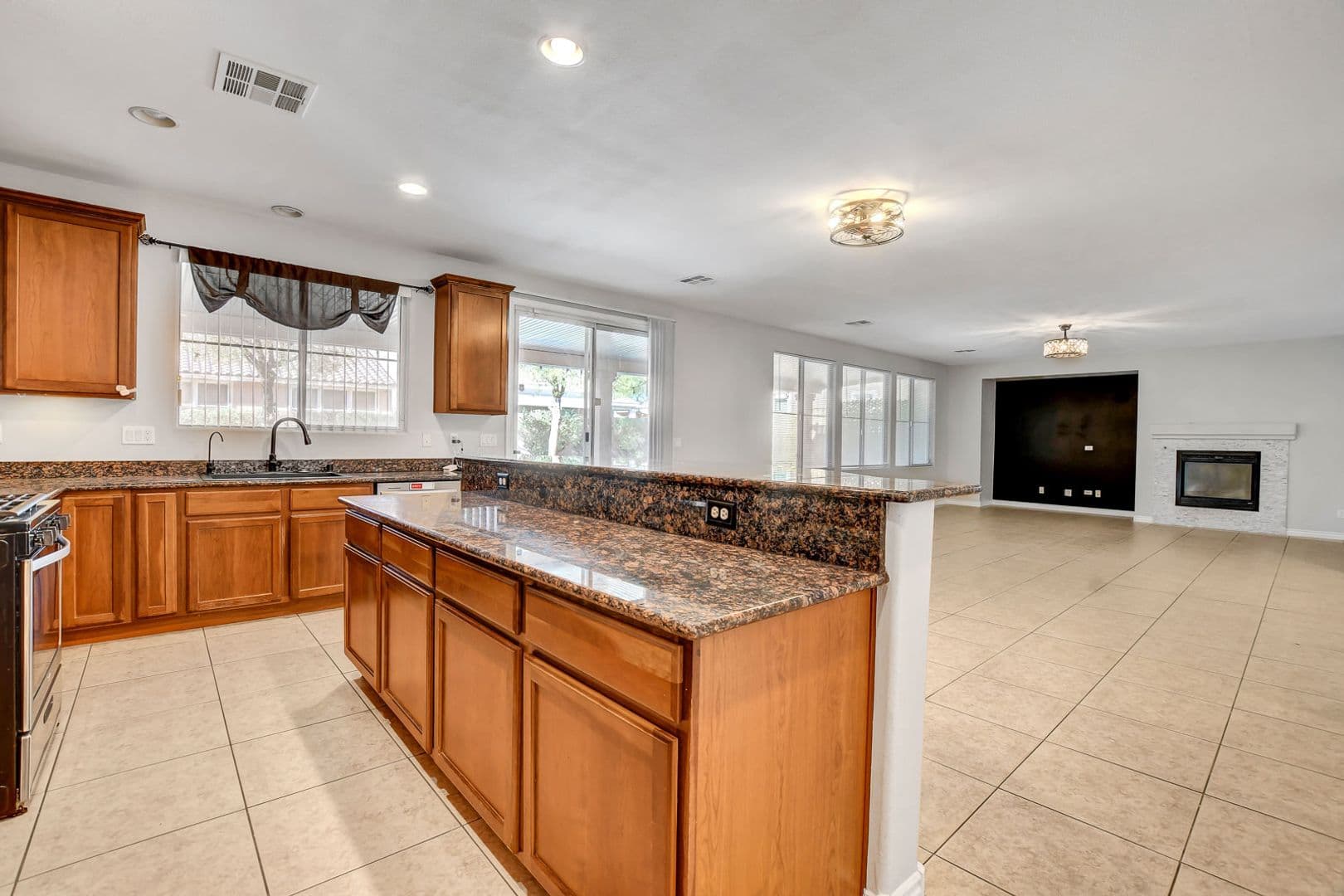 North Ls Vegas House: 4032 Gaster Ave.