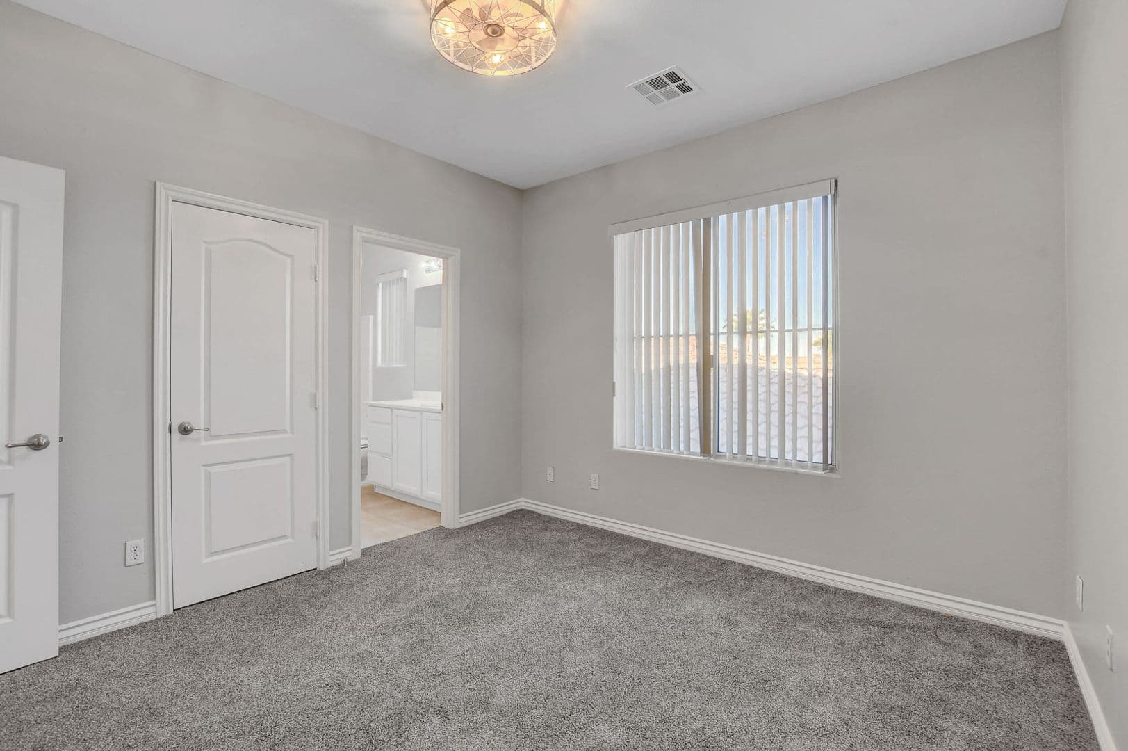 North Ls Vegas House: 4032 Gaster Ave.