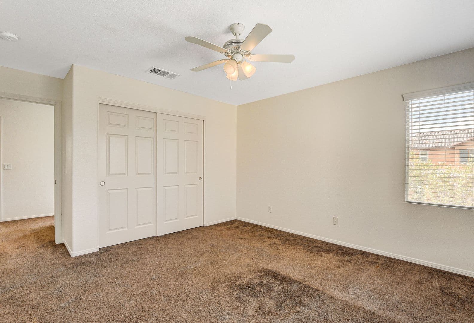 North Las Vegas House: 5548 Ayers Cliff St