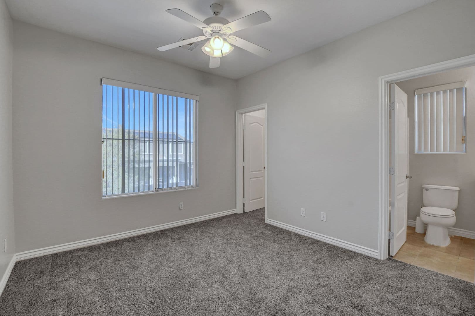North Ls Vegas House: 4032 Gaster Ave.