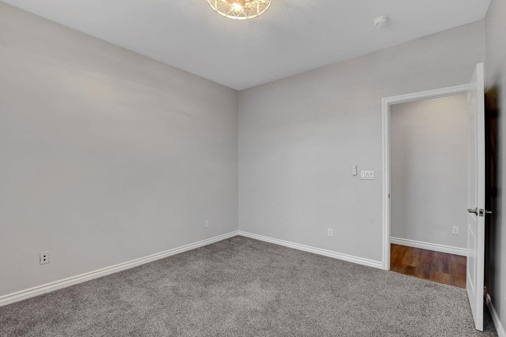 North Ls Vegas House: 4032 Gaster Ave.