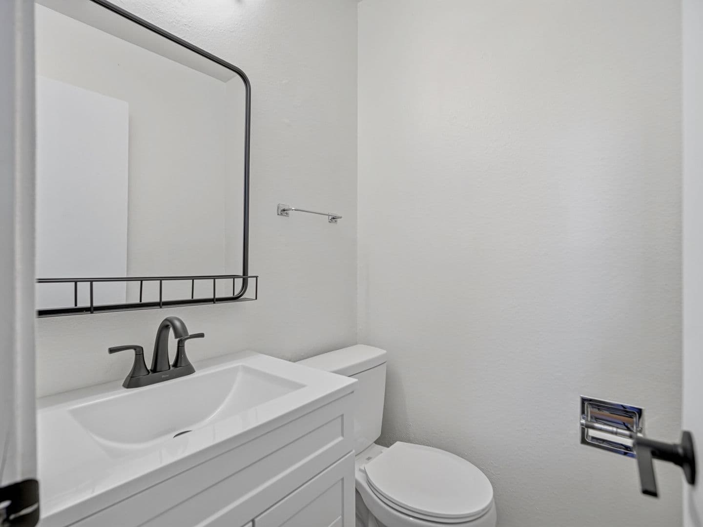 Fruita Apartment: 1074 Cedar Way