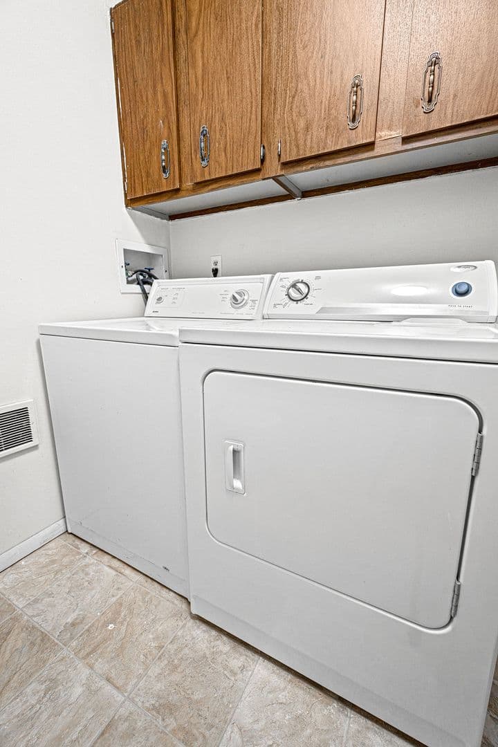 Craig Townhome: 1006 Yampa Ave.