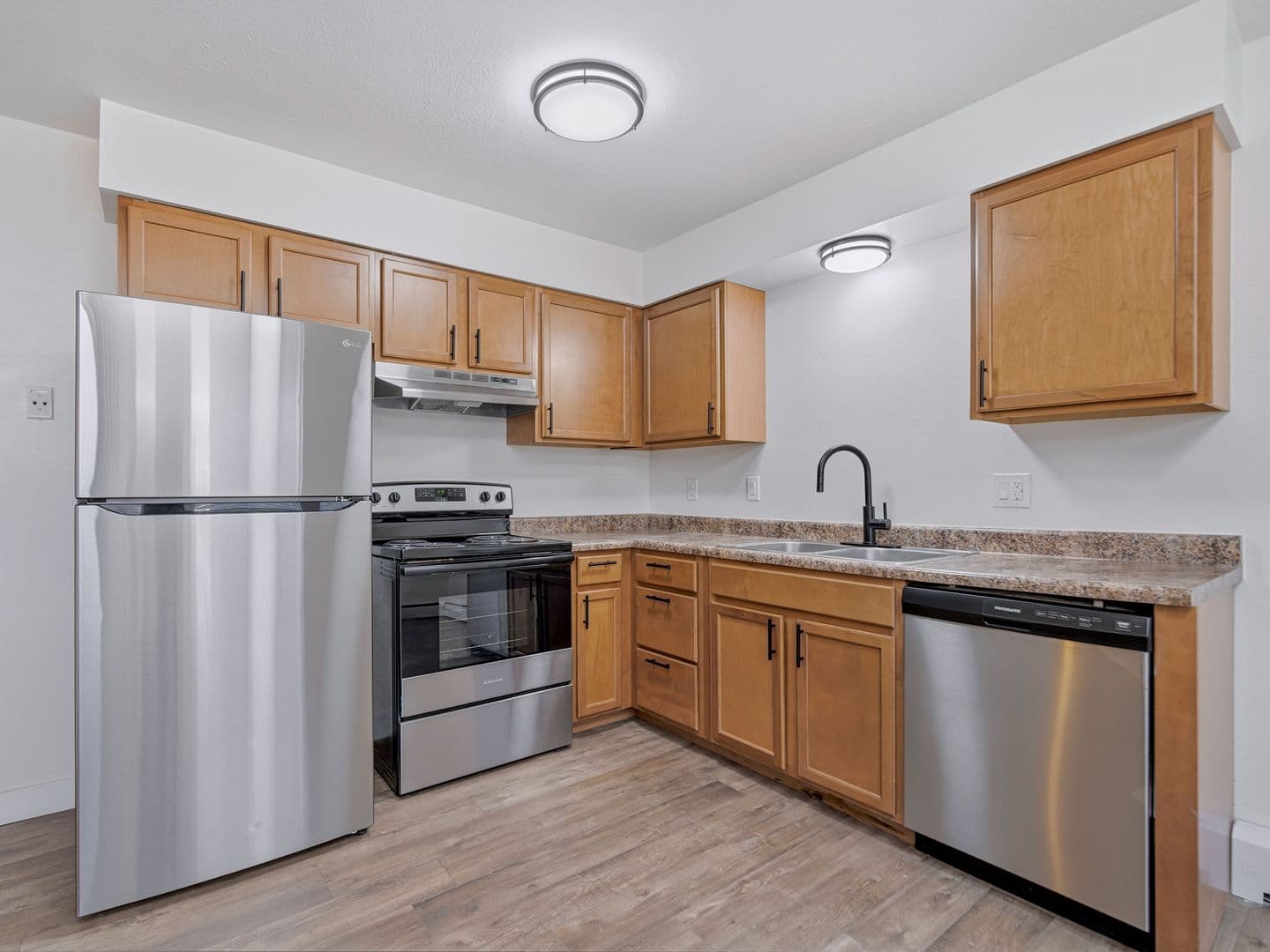 Fruita Apartment: 1074 Cedar Way