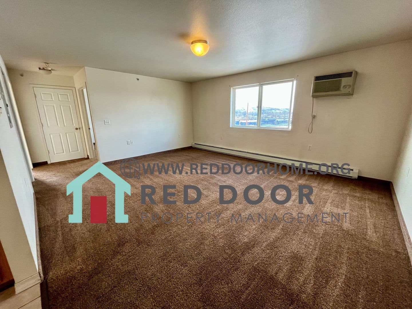 Great Falls Apartment: 1321 1st Avenue SW