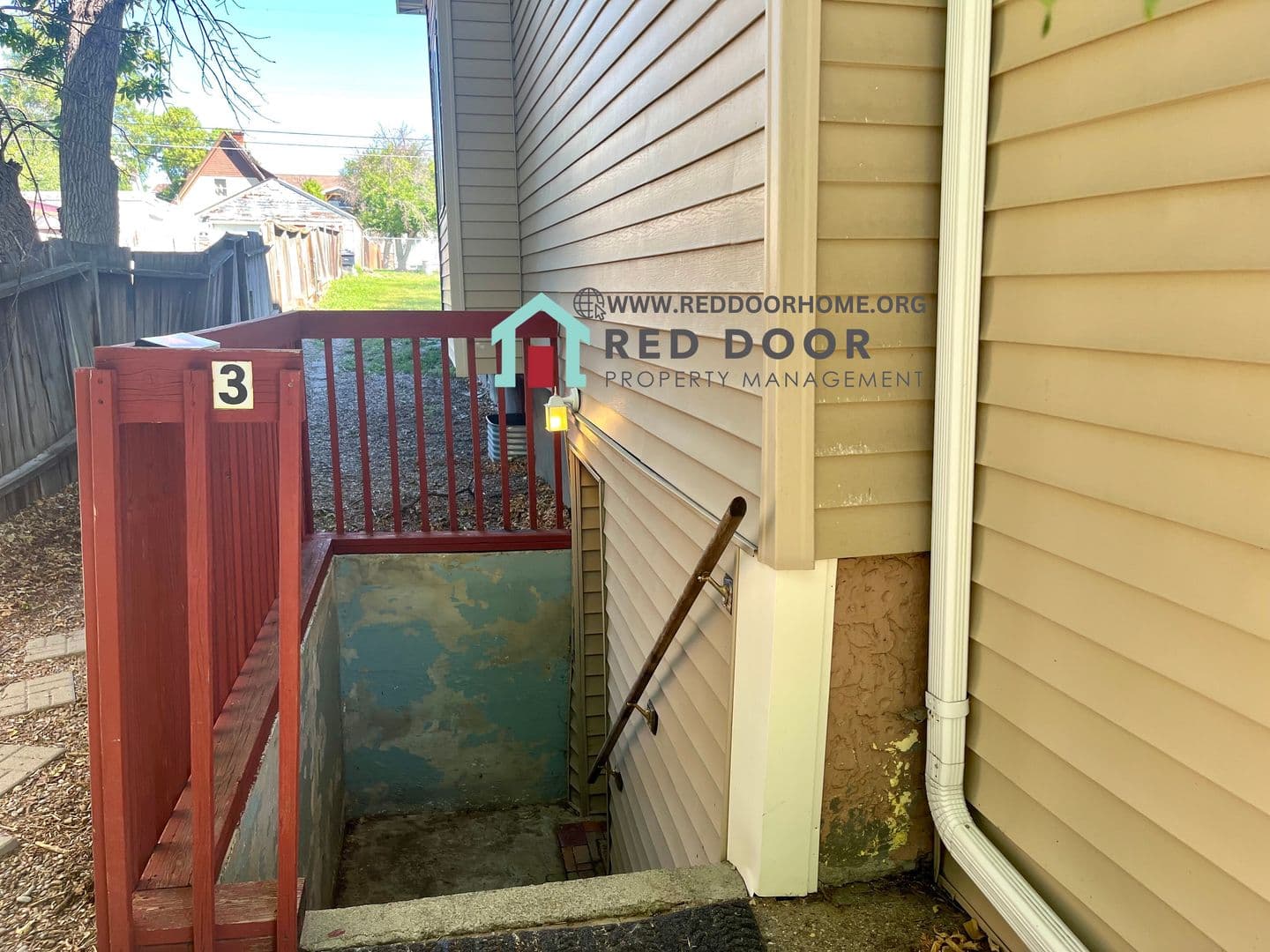 Great Falls Apartment: 1209 2nd Ave S