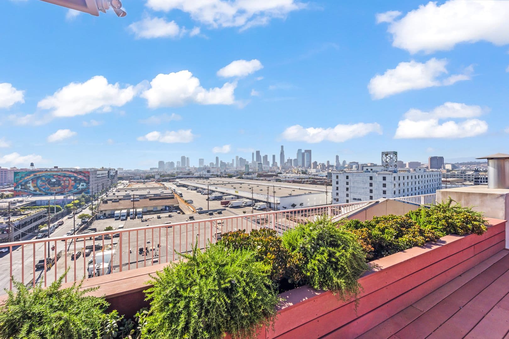 Los Angeles Apartment: 1855 Industrial St.