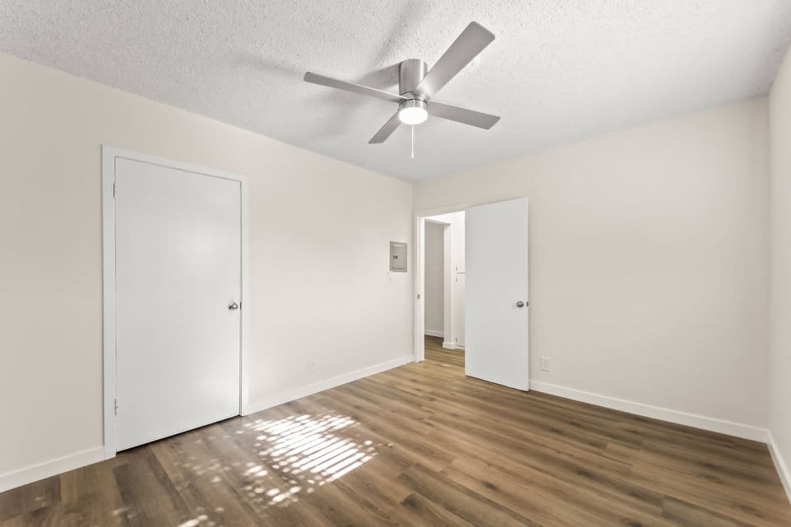 Los Angeles Apartment: 856 W. 84th St.