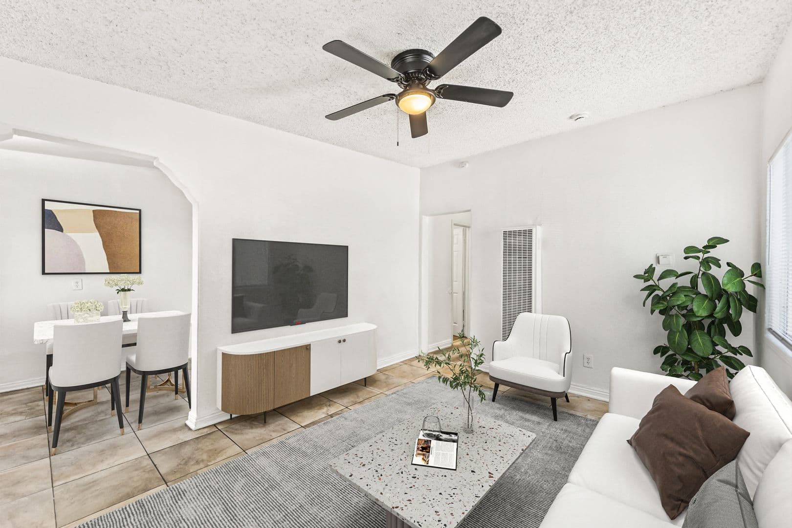 Los Angeles Apartment: 709 E 108th - 709