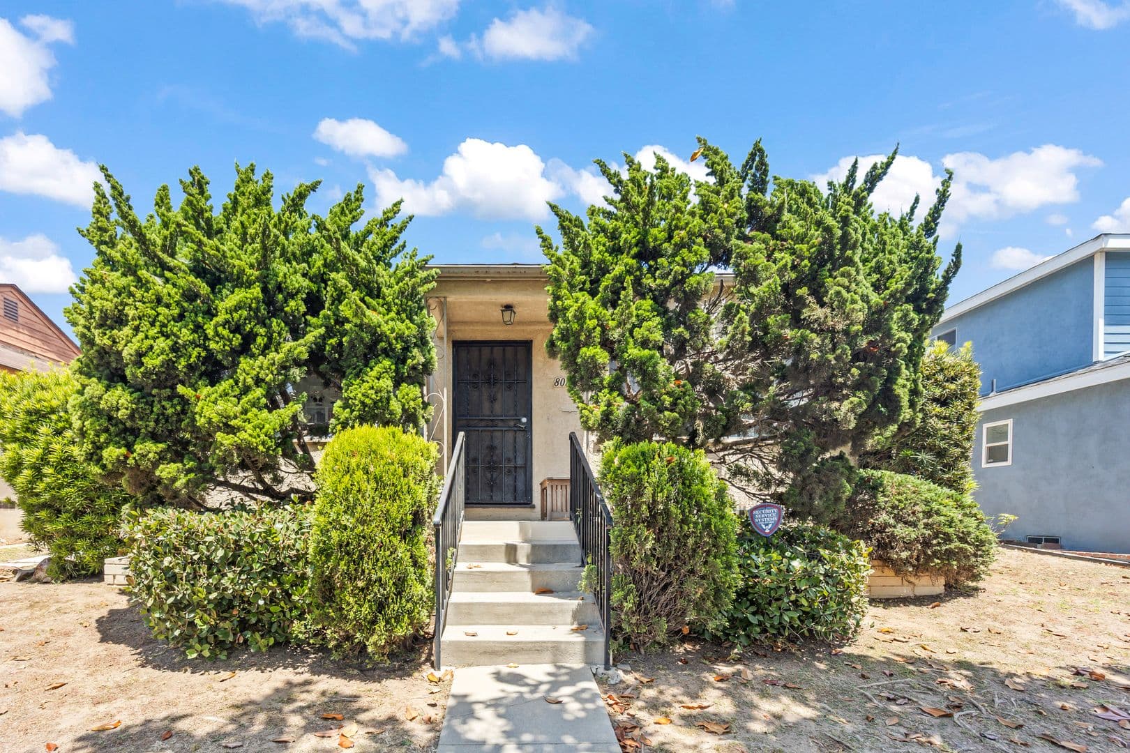 Los Angeles House: 8016 Denrock Ave