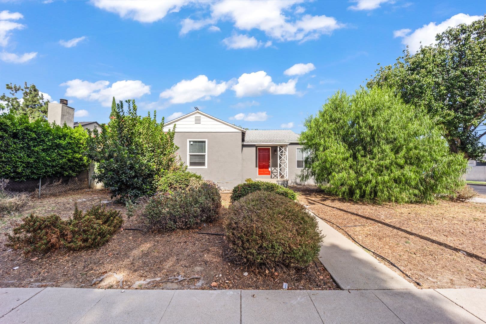 Los Angeles House: 8102 Norwich Ave