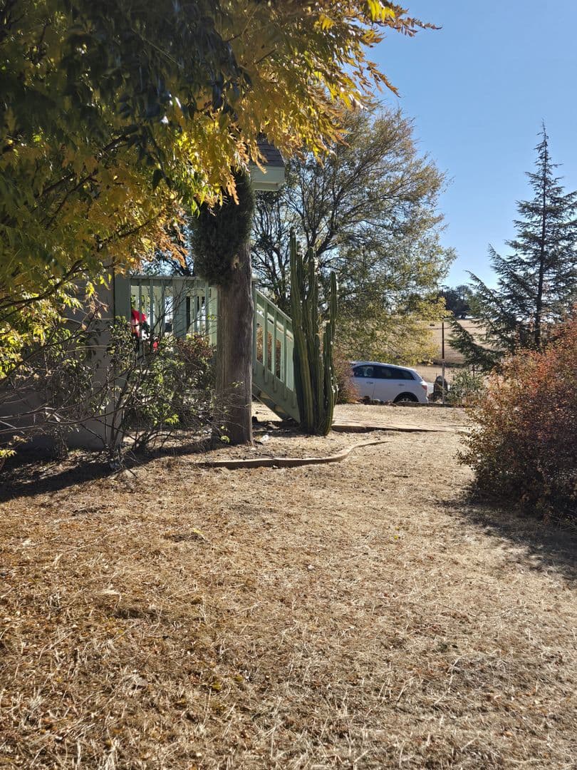 Santa Ysabel House: 25229 Mesa Grande Rd