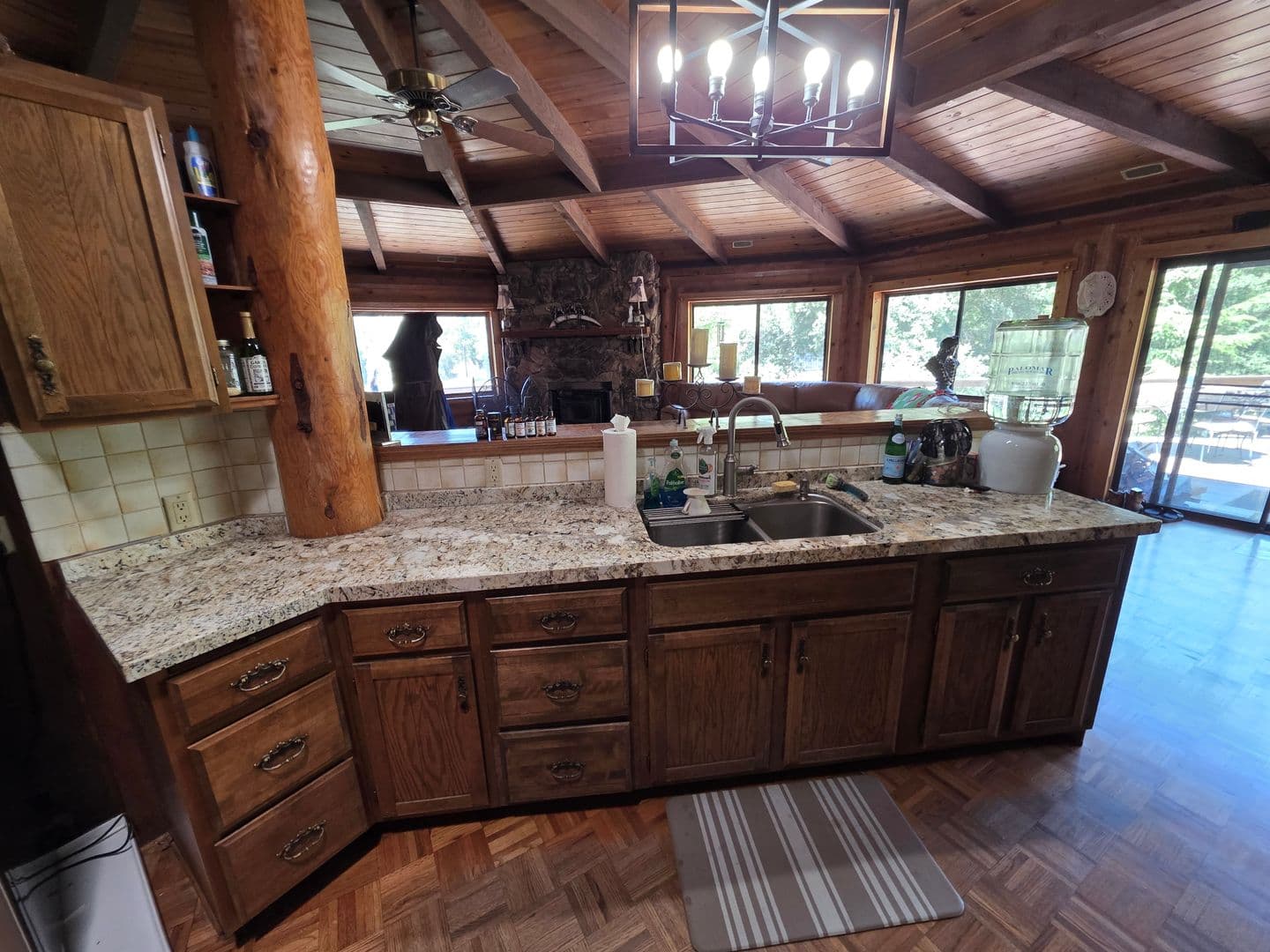 Julian House: 7068 Sandy Creek