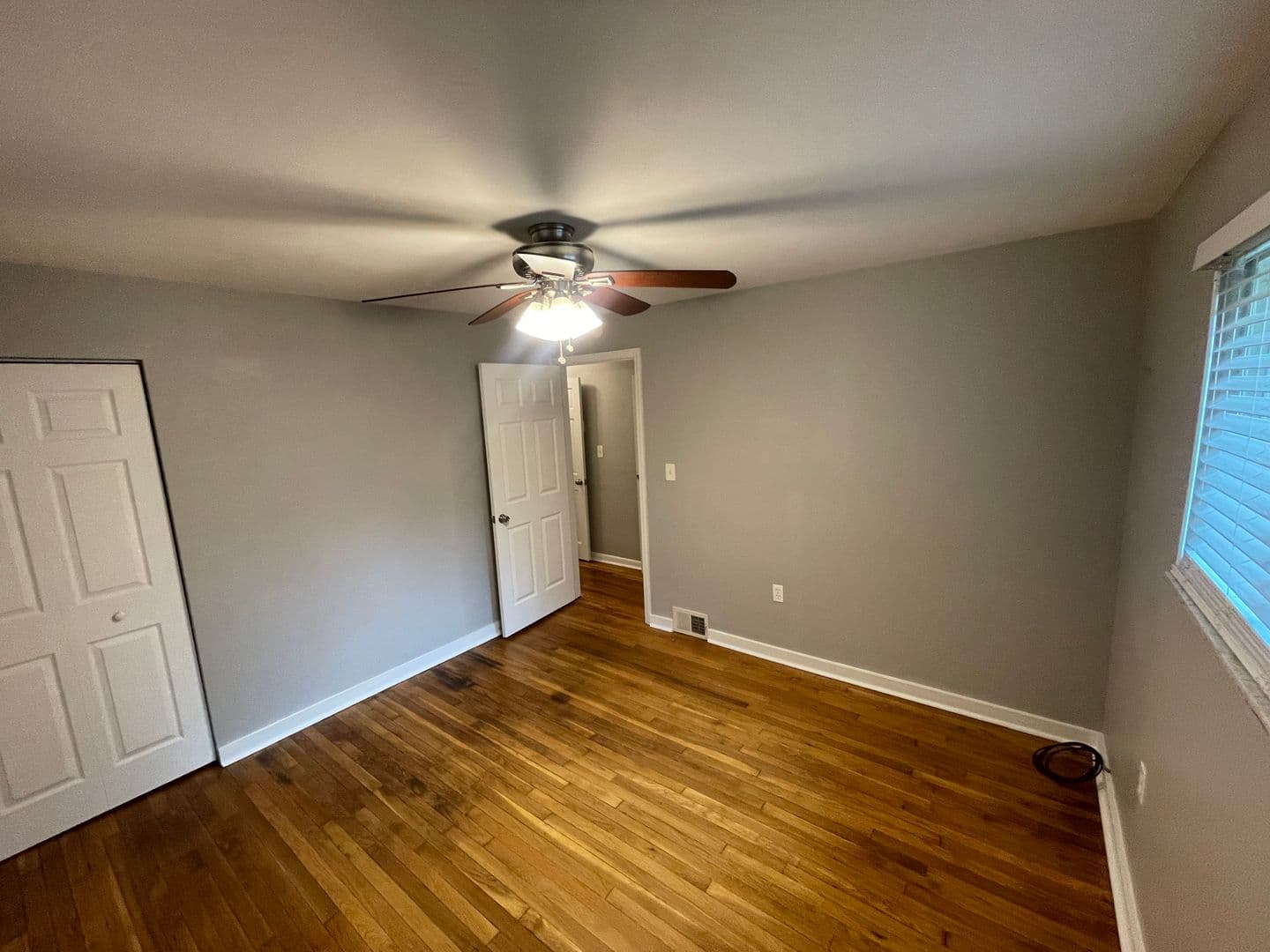 Pittsburgh House: 376 Spruce Run Rd
