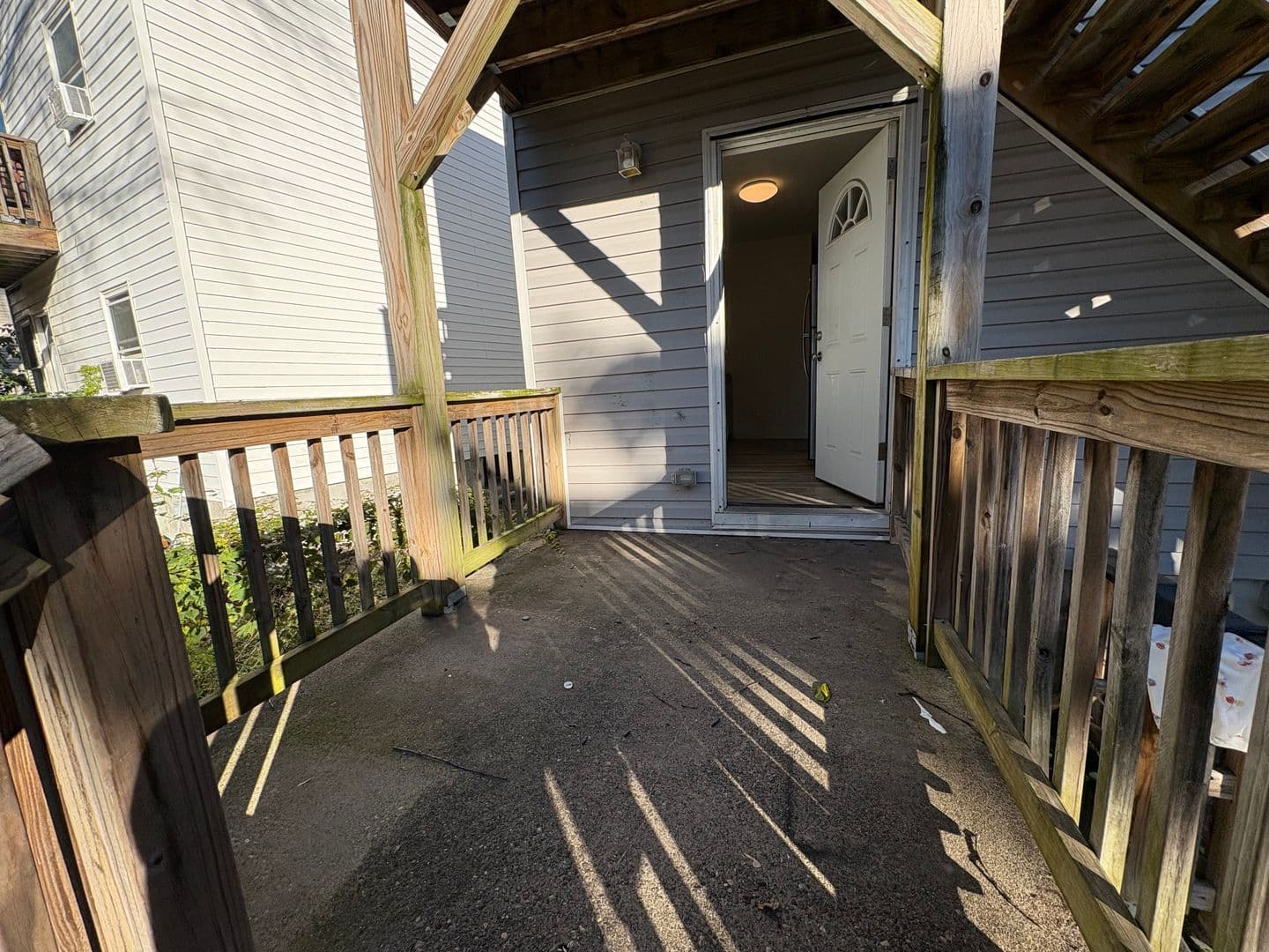 Pittsburgh Apartment: 473 Norton St