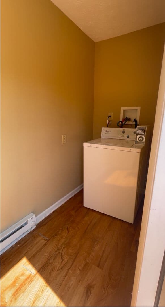 Coraopolis Apartment: 1000 State Ave