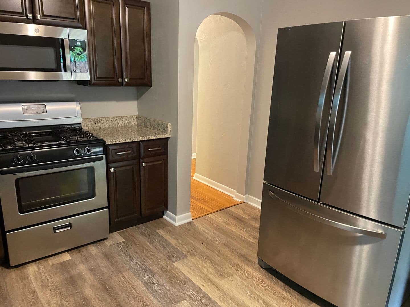 Pittsburgh House: 376 Spruce Run Rd