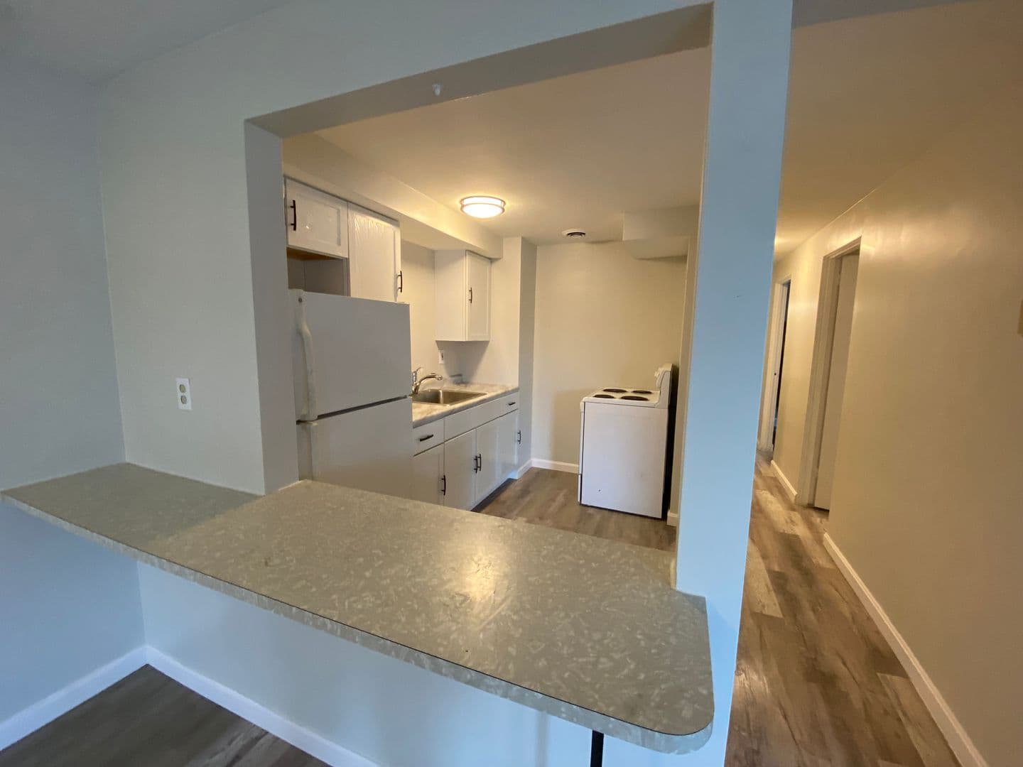 Pittsburgh Apartment: 521 Ohio River Blvd