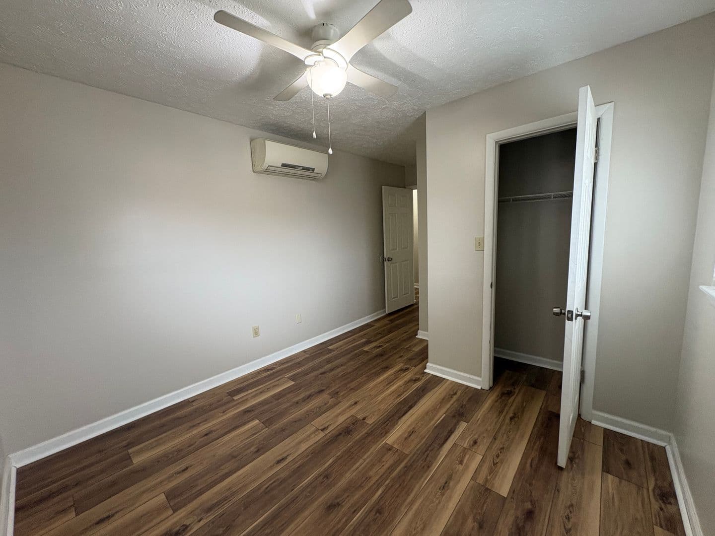 Coraopolis Apartment: 1000 State Ave