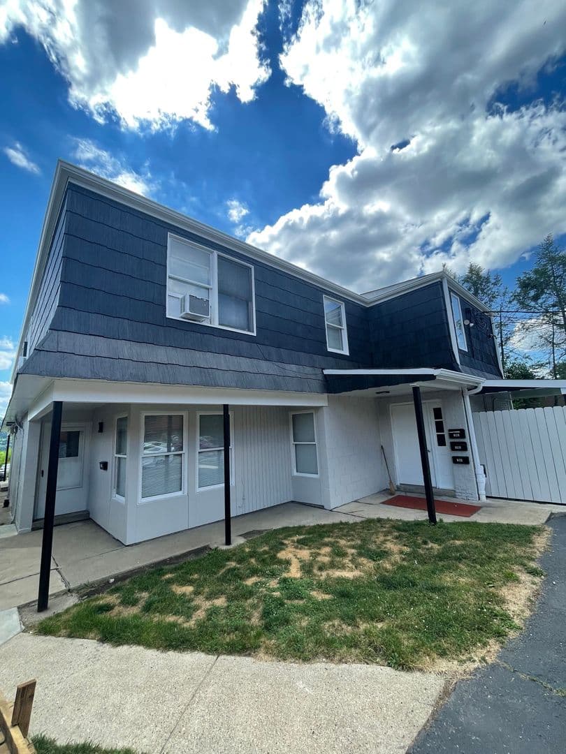 Pittsburgh Apartment: 521 Ohio River Blvd