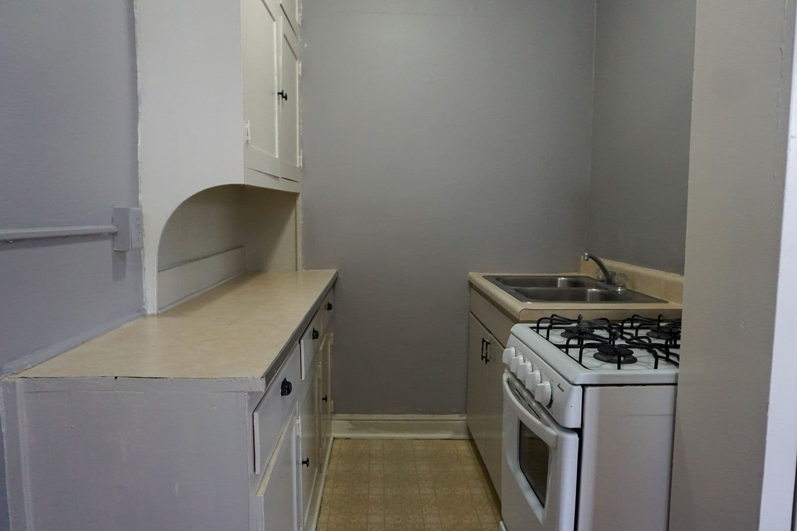 Lincoln Apartment: 1234 K St
