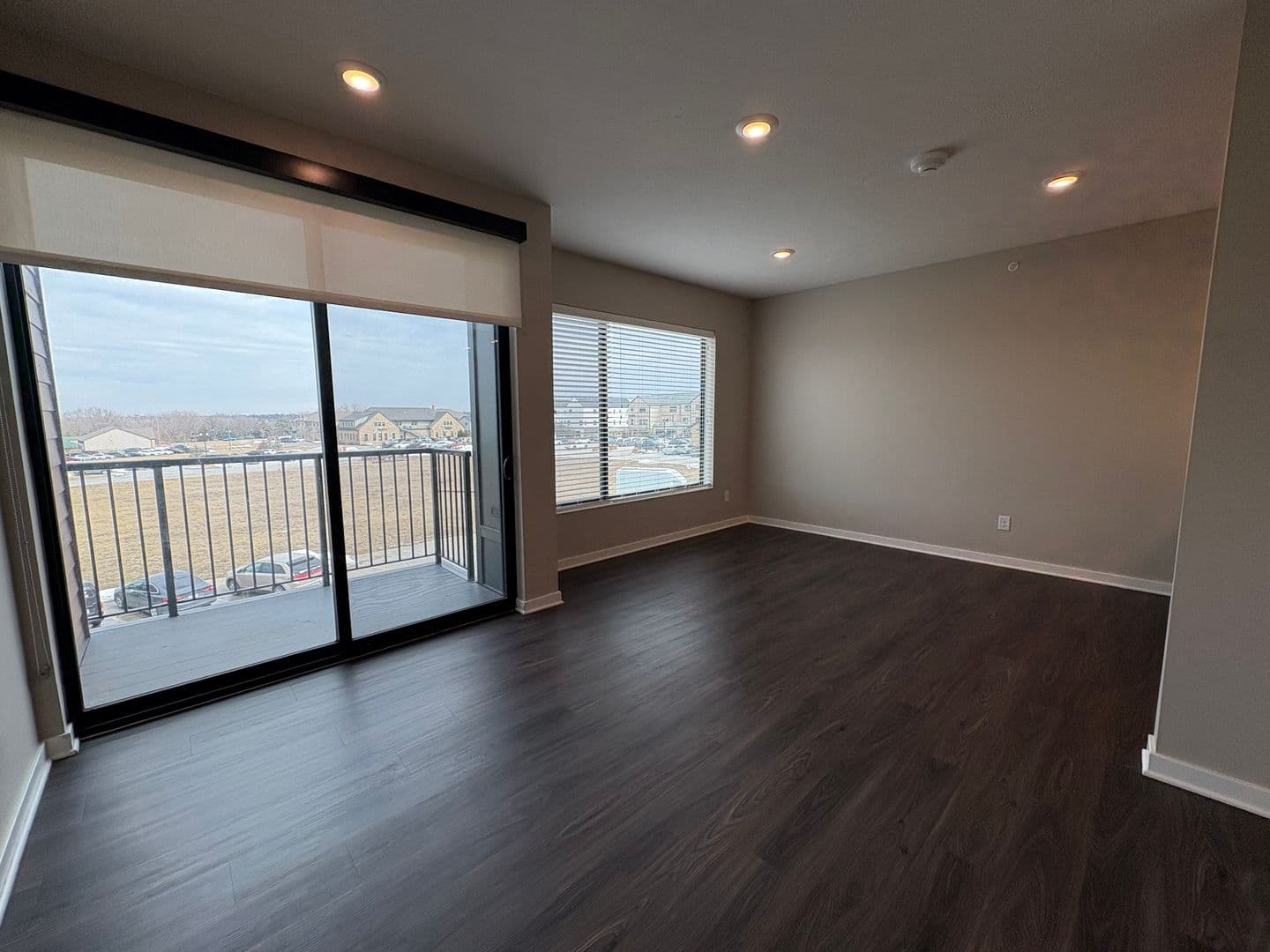 Lincoln Apartment: 5701 Boboli Lane