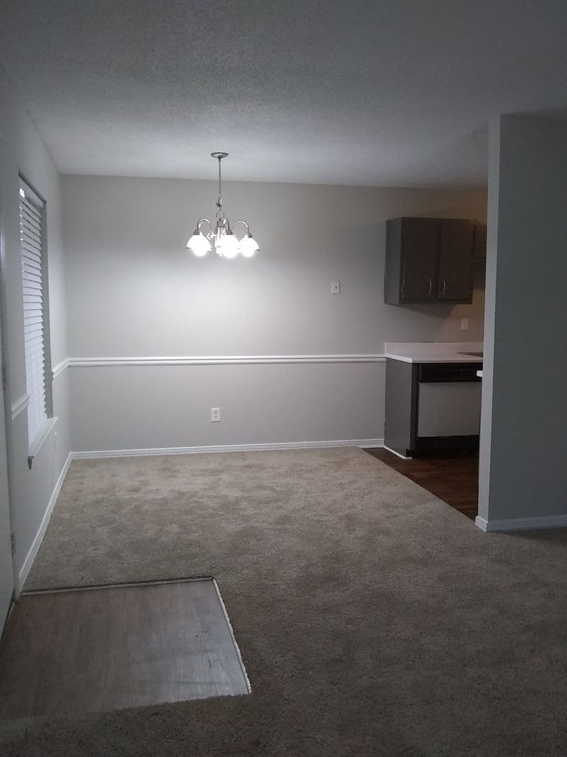 Hueytown Apartment: 1409 Hueytown Road