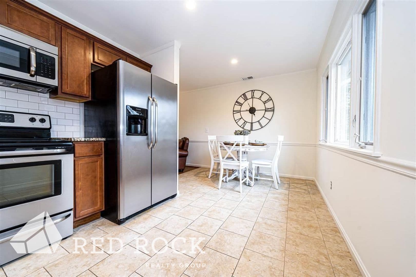 Birmingham House: 1216 Krin Ave