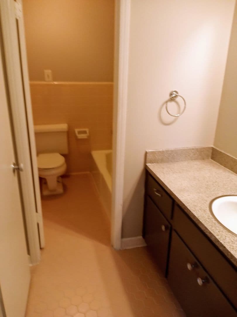 Hueytown Apartment: 110 Ray Avenue