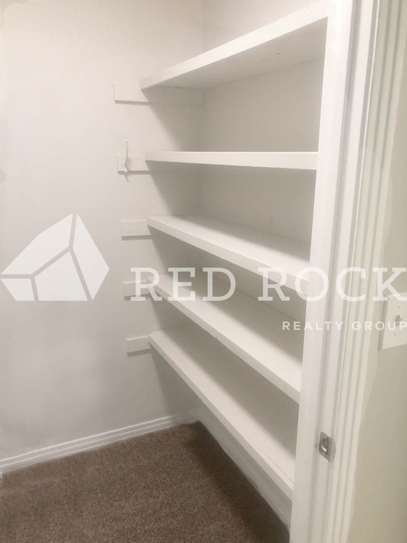 Columbus Apartment: 102 Newbell Rd