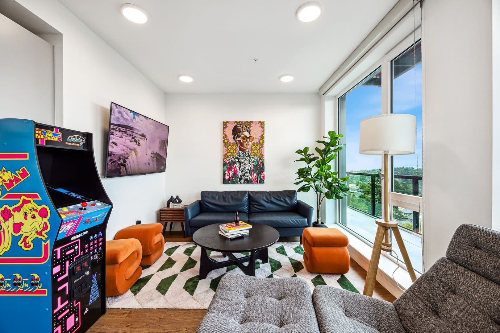 Seattle Apartment: 1419 24th Ave