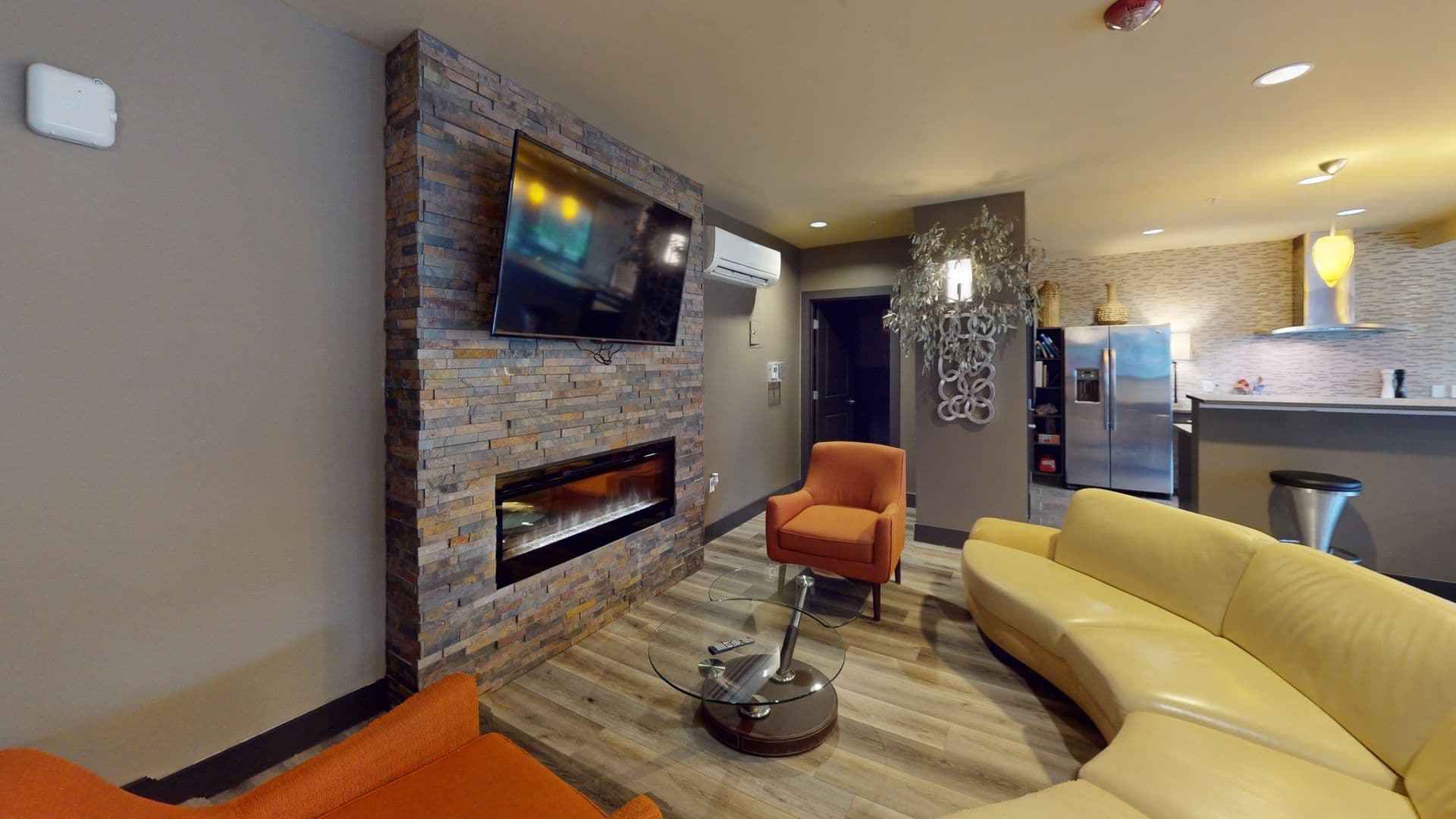 Seattle Apartment: 954 E. Union St.