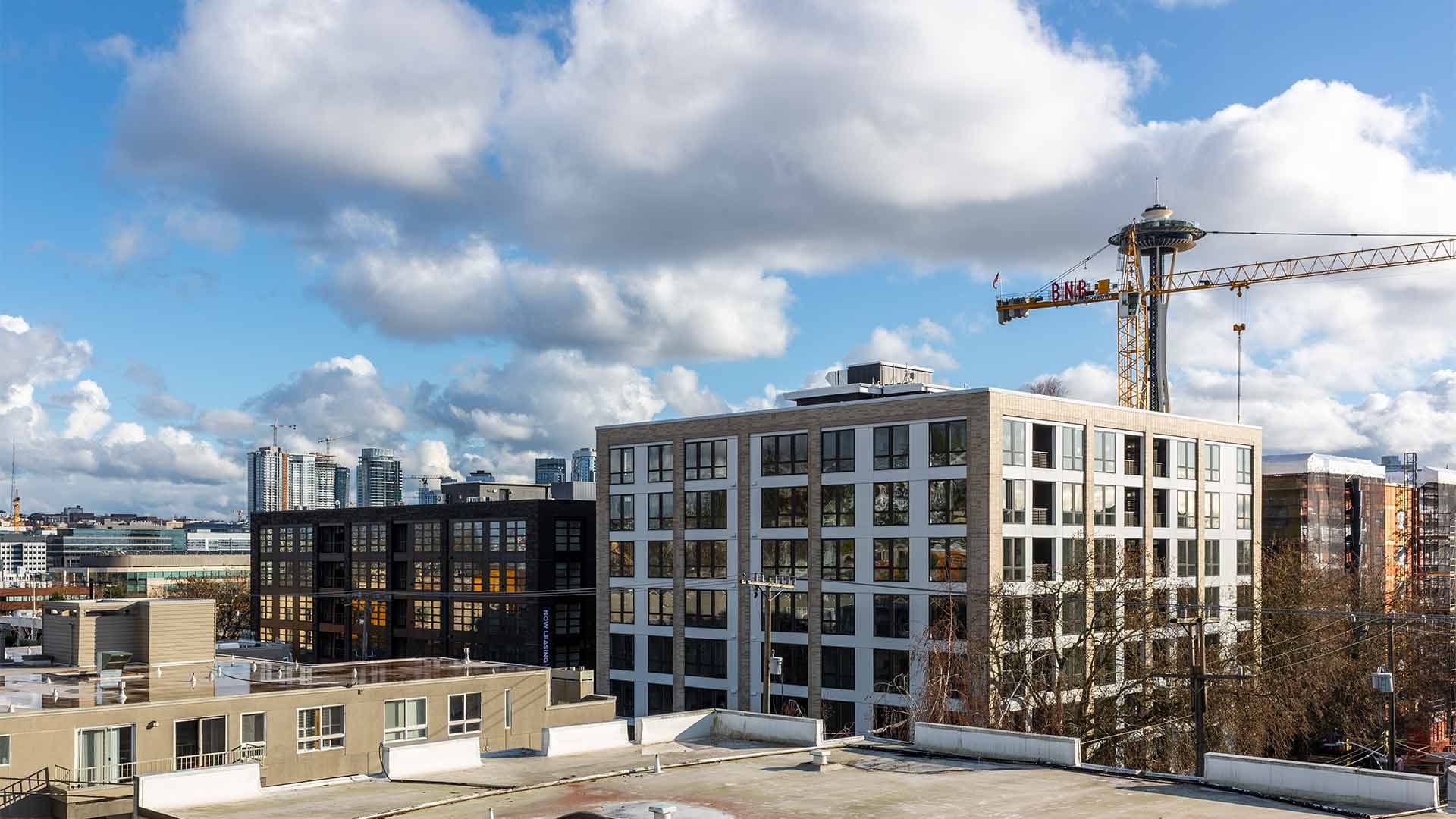 Seattle Apartment: 715 2nd Ave N