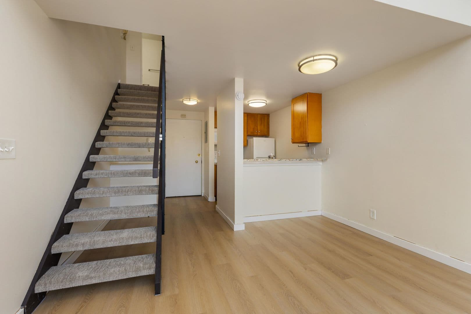 Seattle Apartment: 312 Harvard Ave E