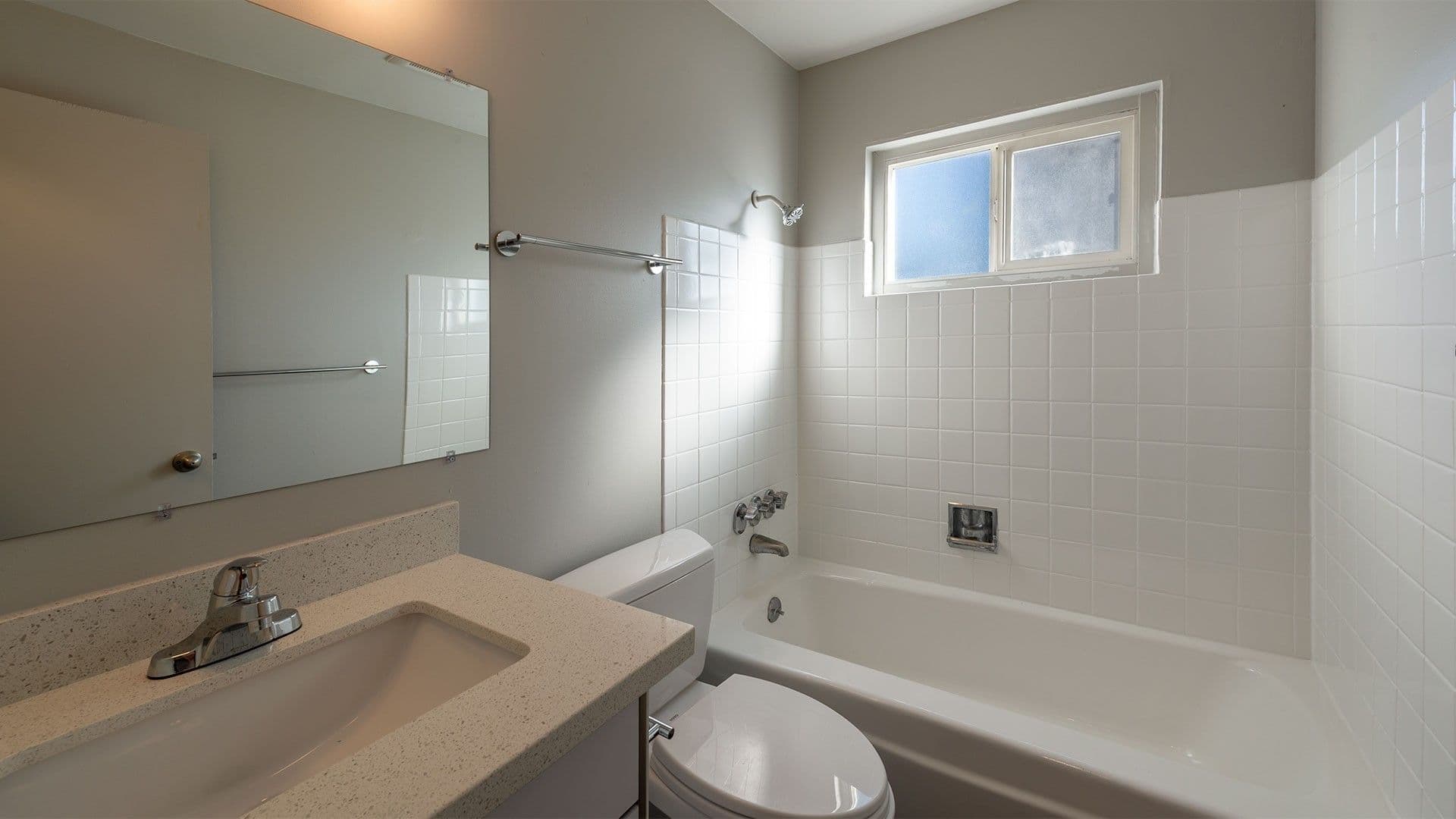 Seattle Apartment: 1901 E Fir St