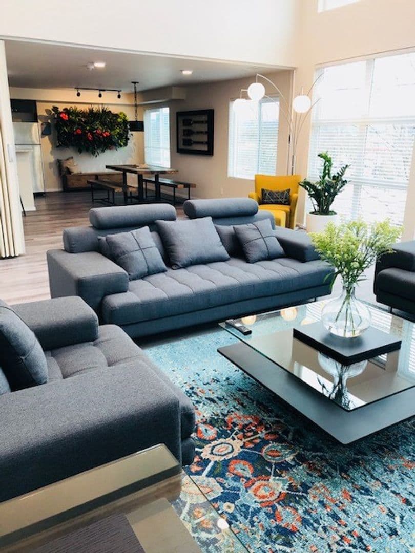 Redmond Apartment: 16210 NE 80th St