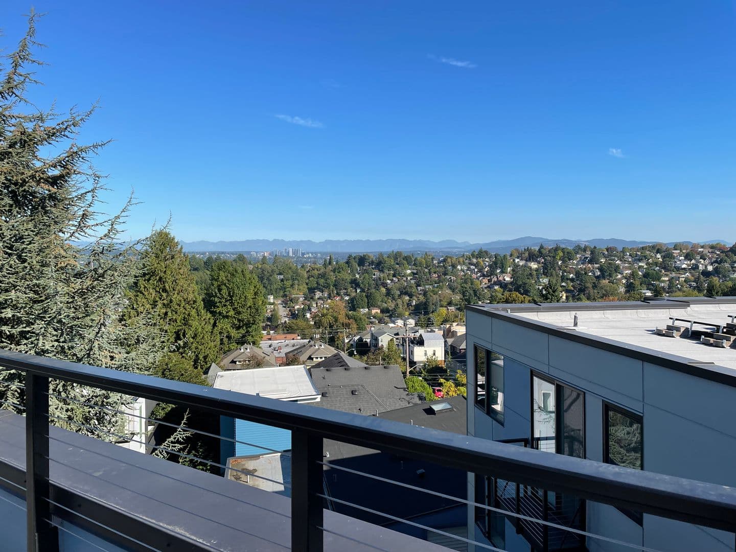 Seattle Apartment: 2302 E Denny Way