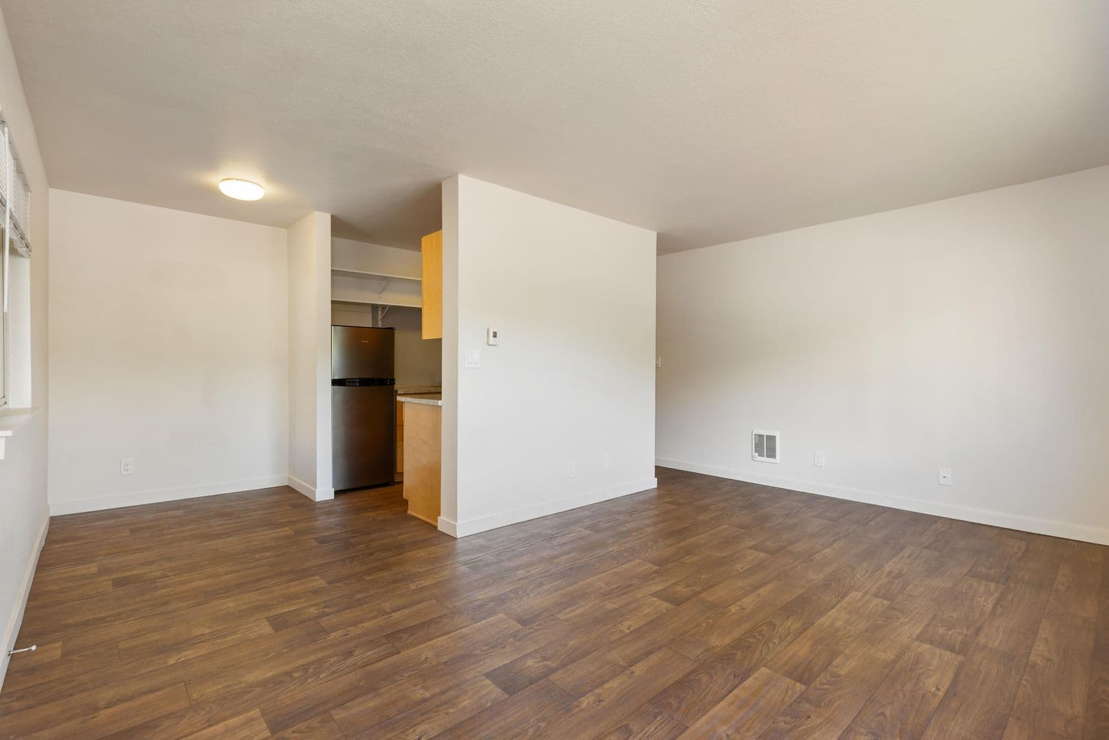 Seattle Apartment: 3919 S Pearl St