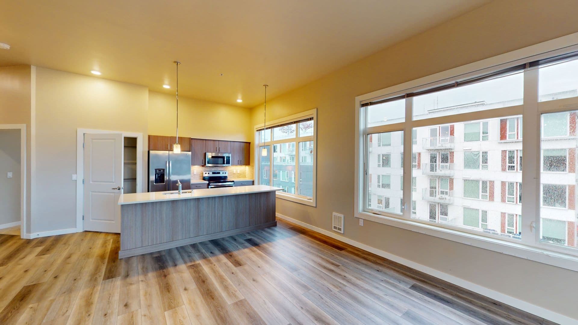 Seattle Apartment: 954 E. Union St.