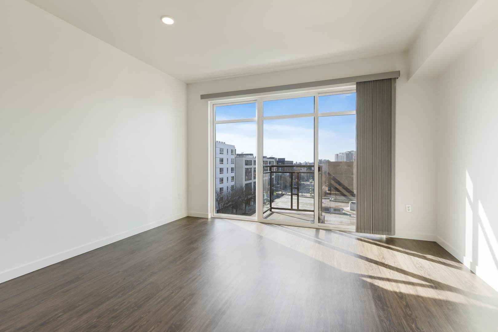 Seattle Apartment: 840 E. Denny Way