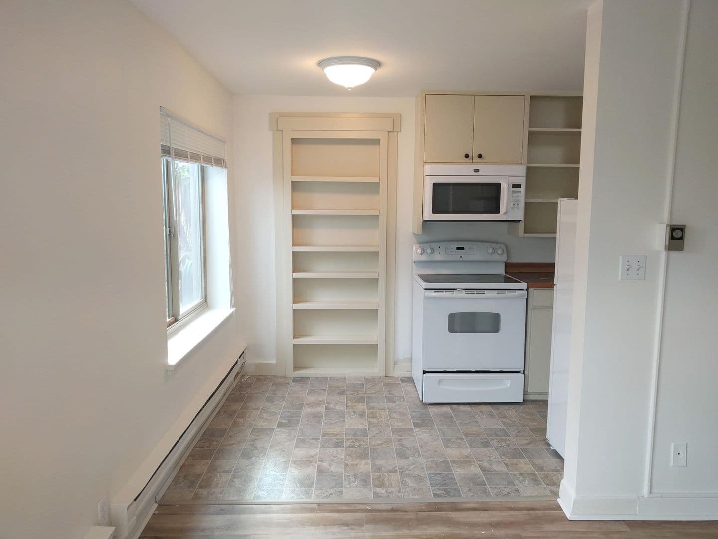 Seattle Apartment: 2500 E Denny Way