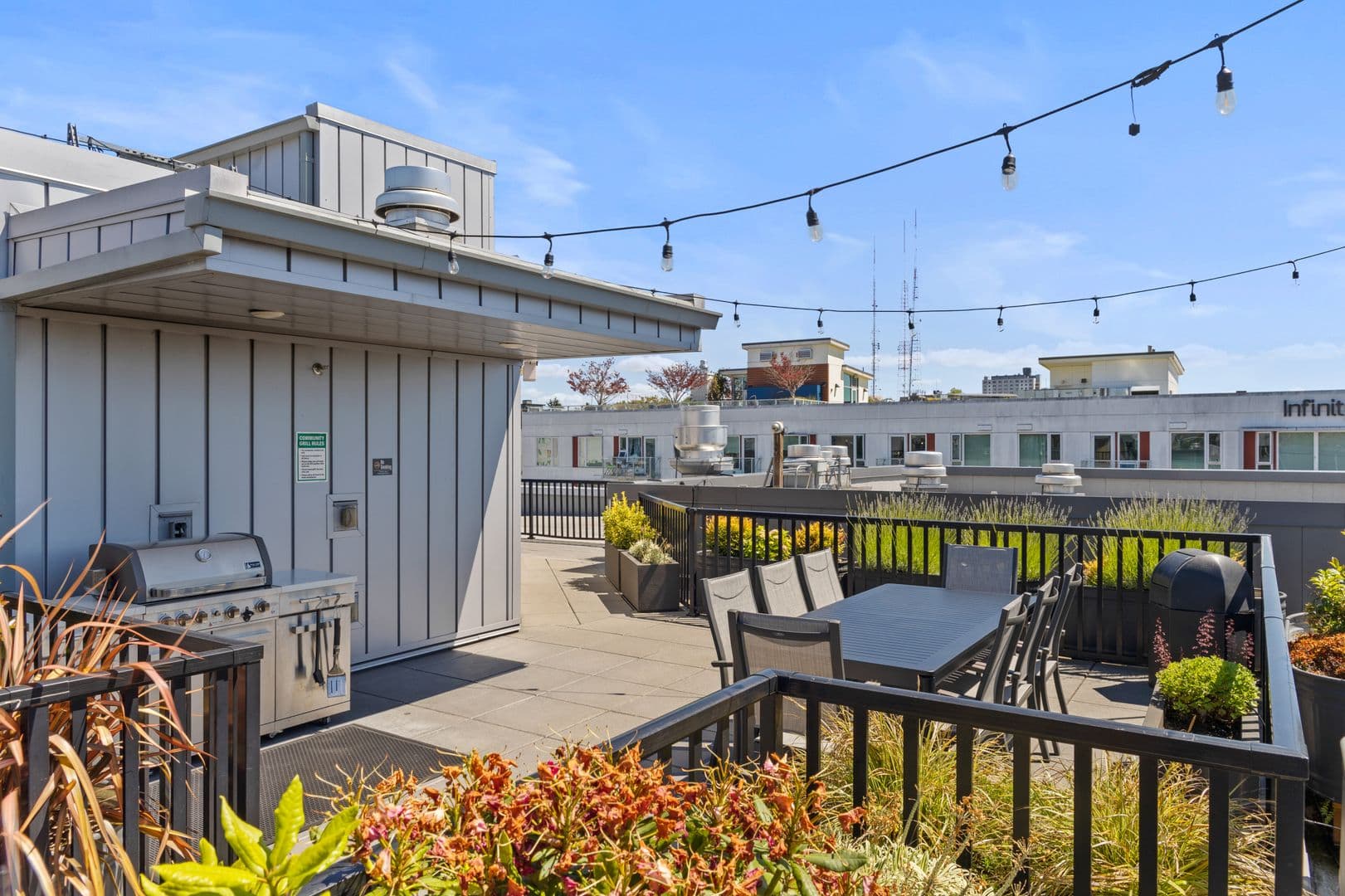 Seattle Apartment: 954 E. Union St.