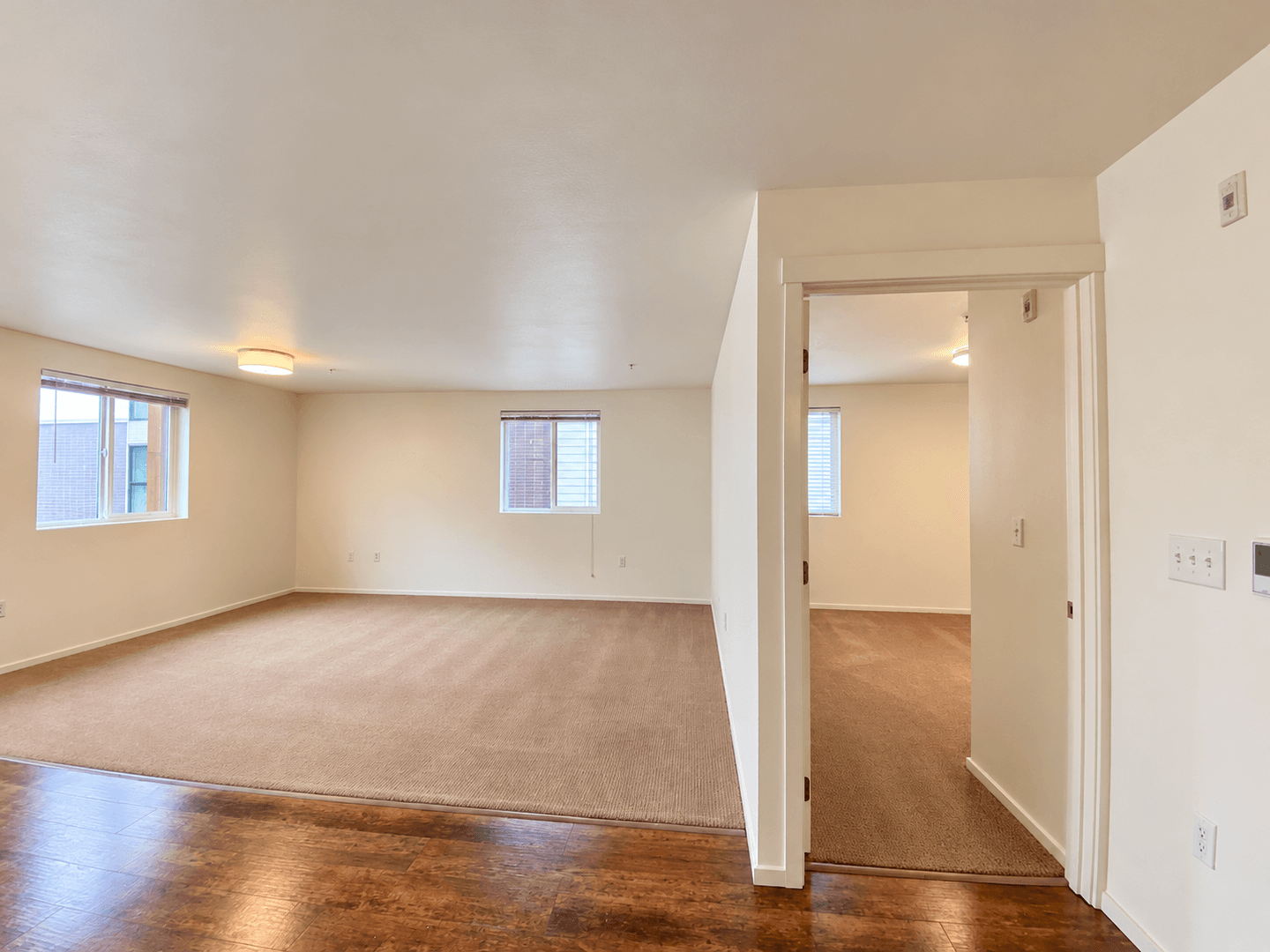 Kirkland Apartment: 450 Central Way