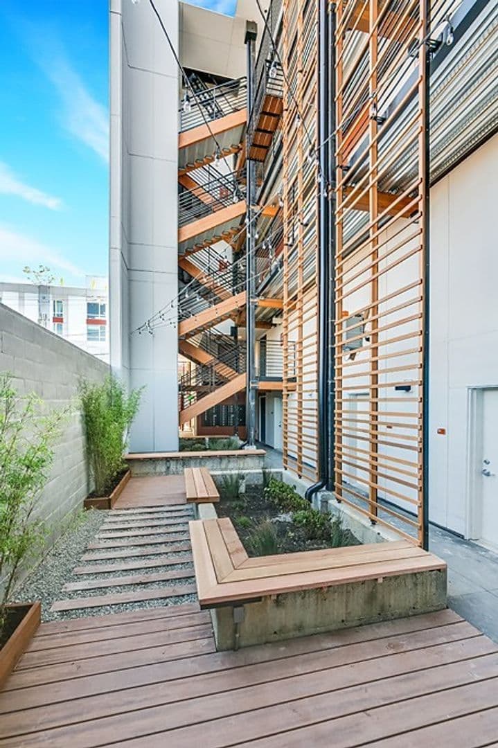 Seattle Apartment: 3702 S Hudson St