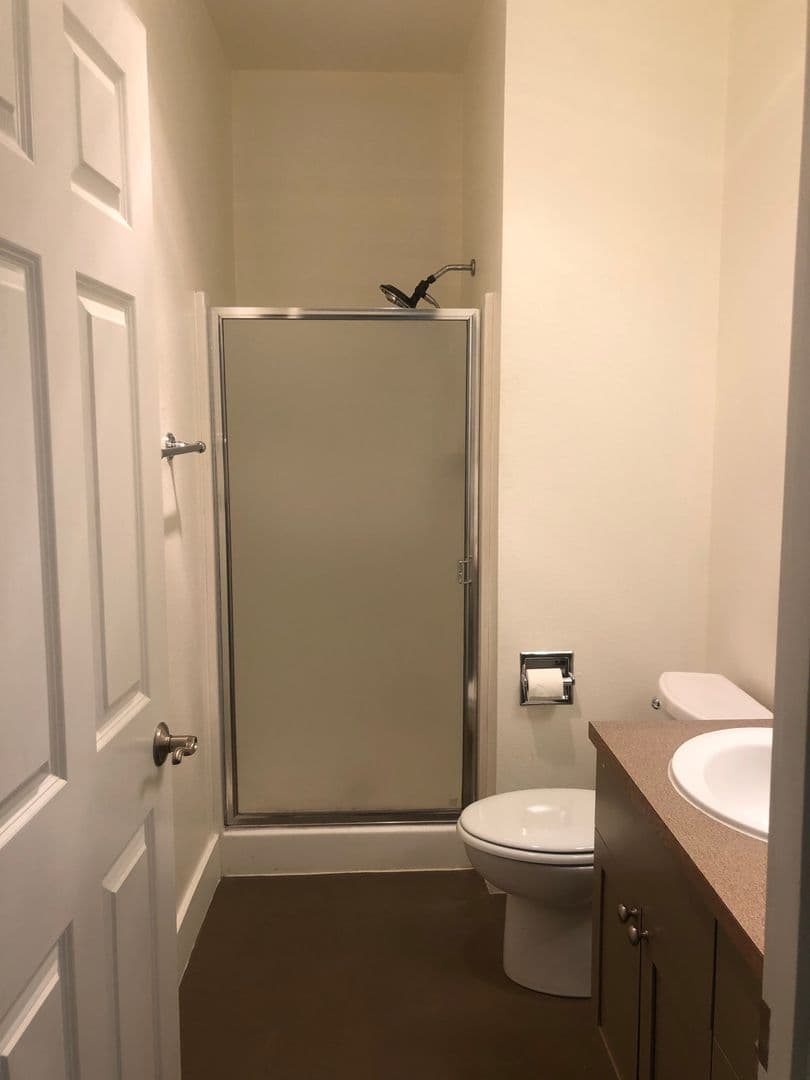 Seattle Apartment: 1420 Belmont Ave