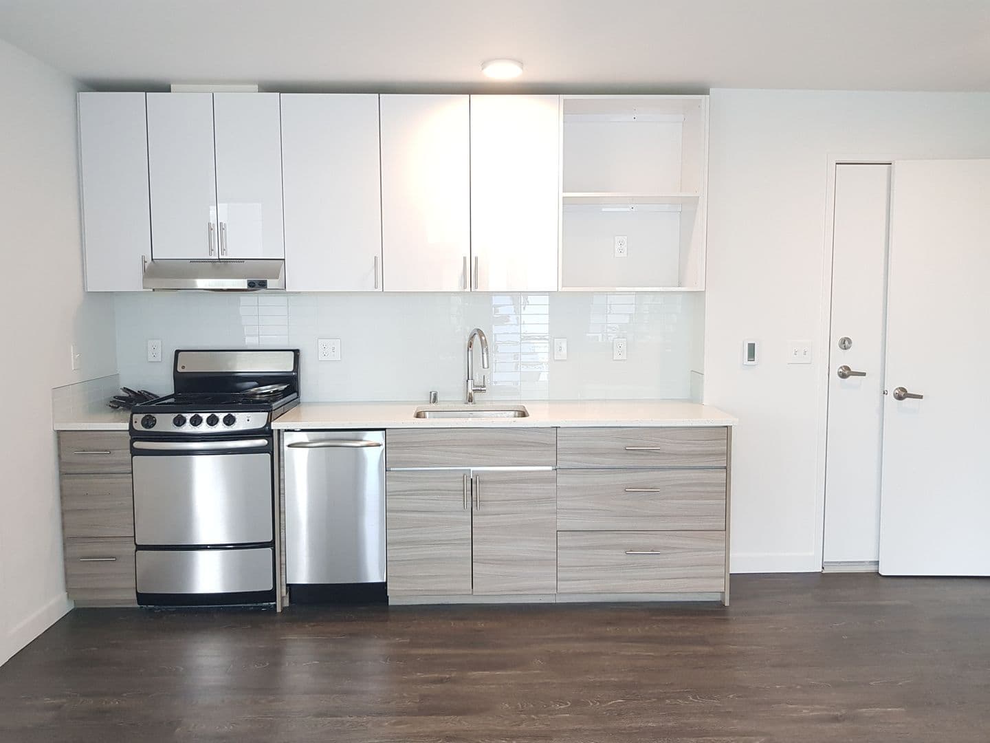 Seattle Apartment: 2302 E Denny Way