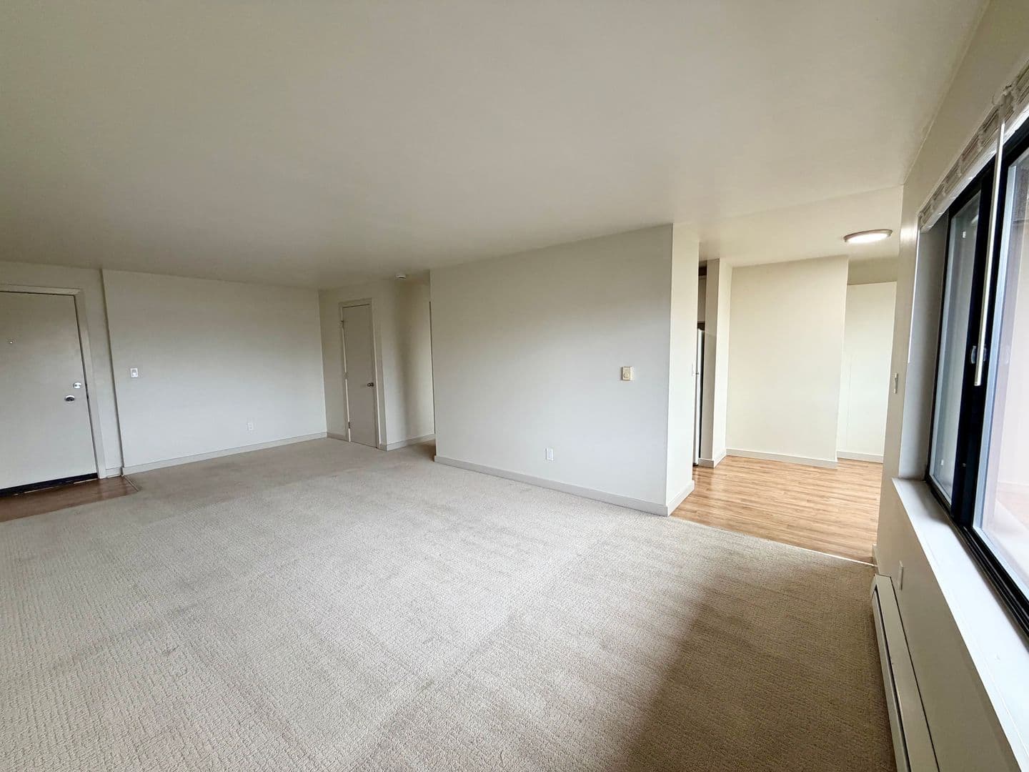 Seattle Apartment: 1653 21st Ave