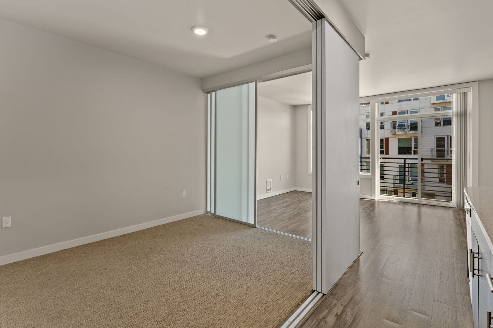 Seattle Apartment: 954 E. Union St.