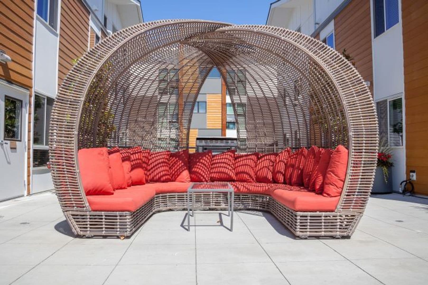 Kirkland Apartment: 450 Central Way