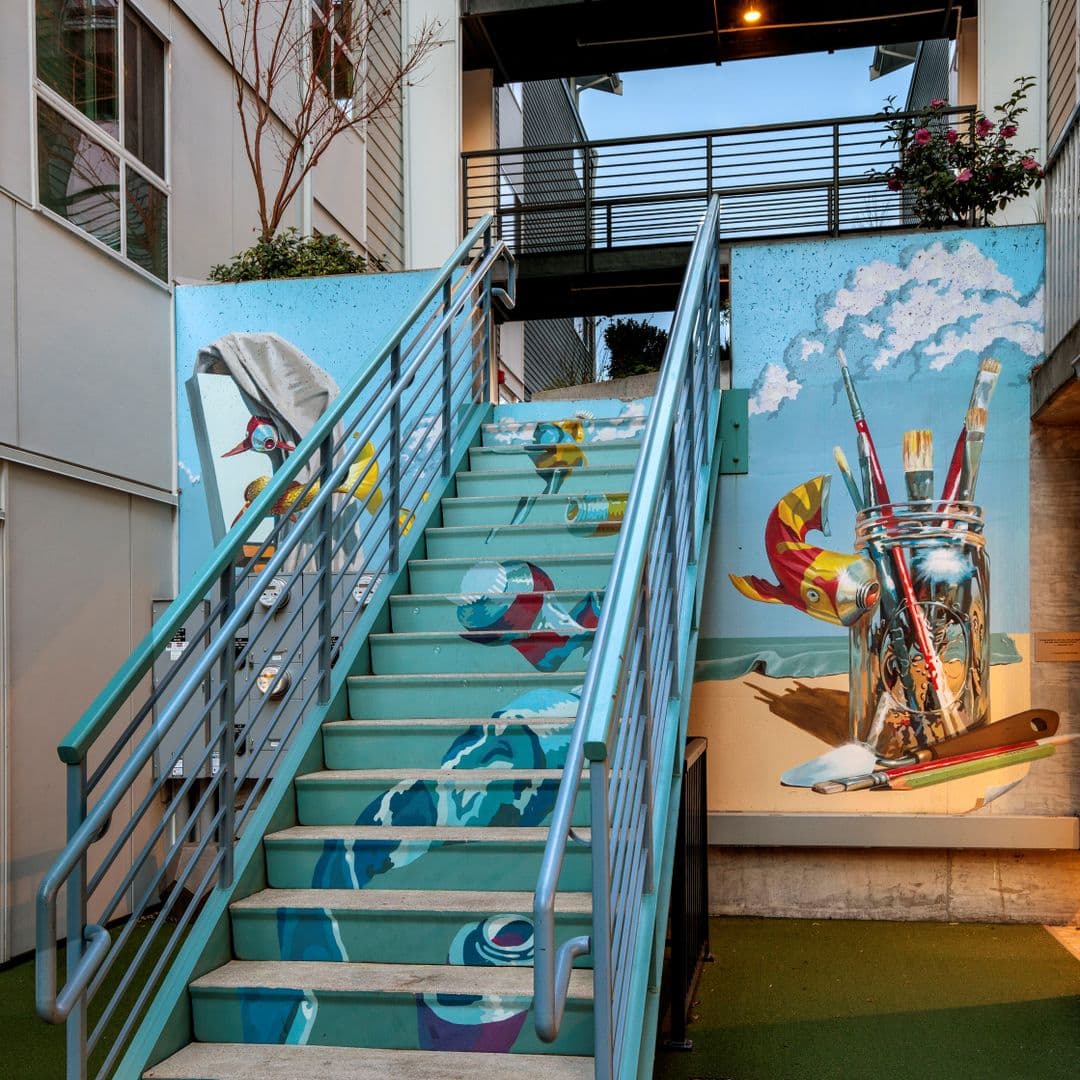 Kirkland Apartment: 450 Central Way